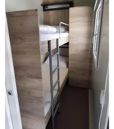 Neues Mobile Sun Oasis 1x Doppelbett & 1x Etagenbett Camping *